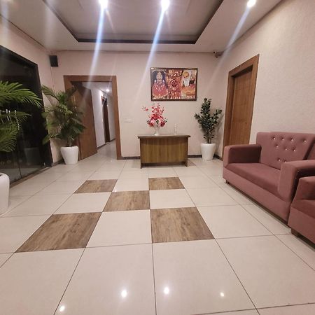 The Aura Grand Hotel & Banquet - A Unit Of Sitara Kollection Hotels Rohtak Eksteriør billede